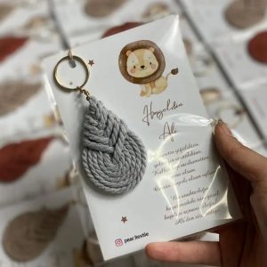 Gri Makrome Hediye Anahtarlık